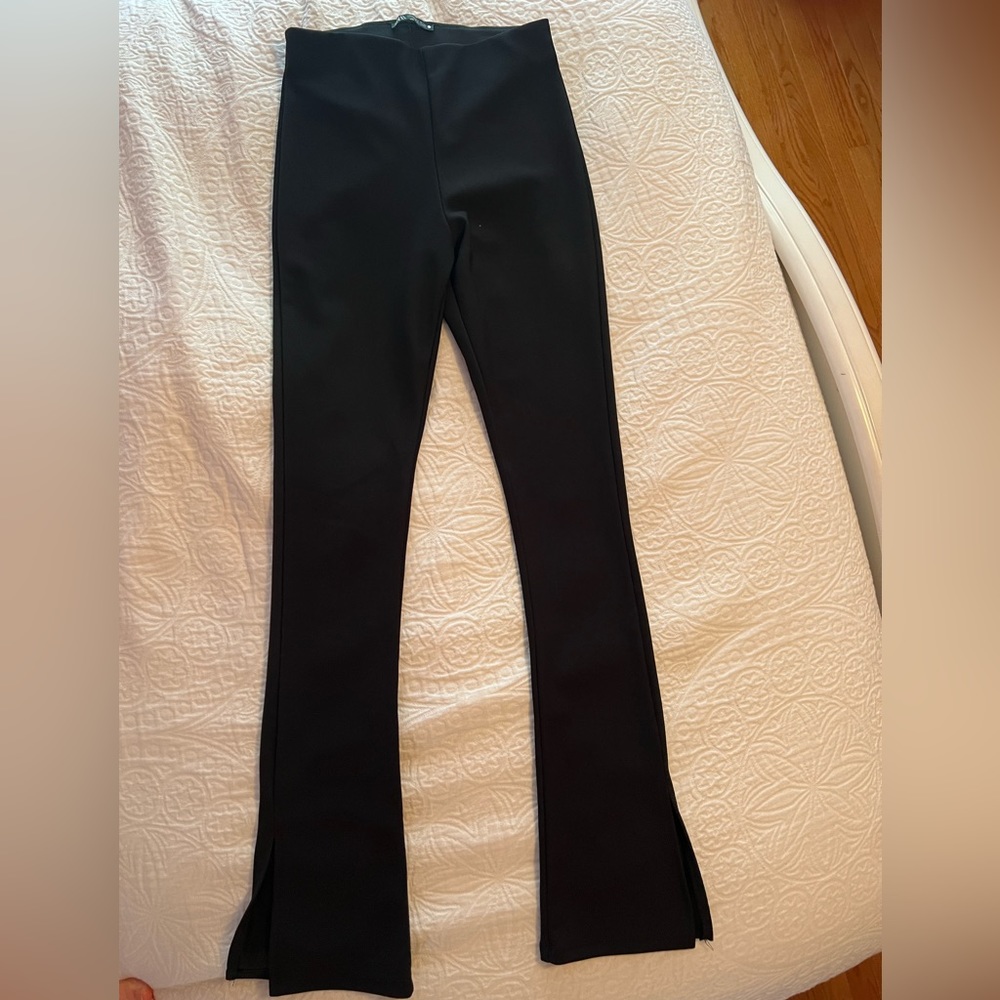 ZARA BLACK Ribbed Slot leggings